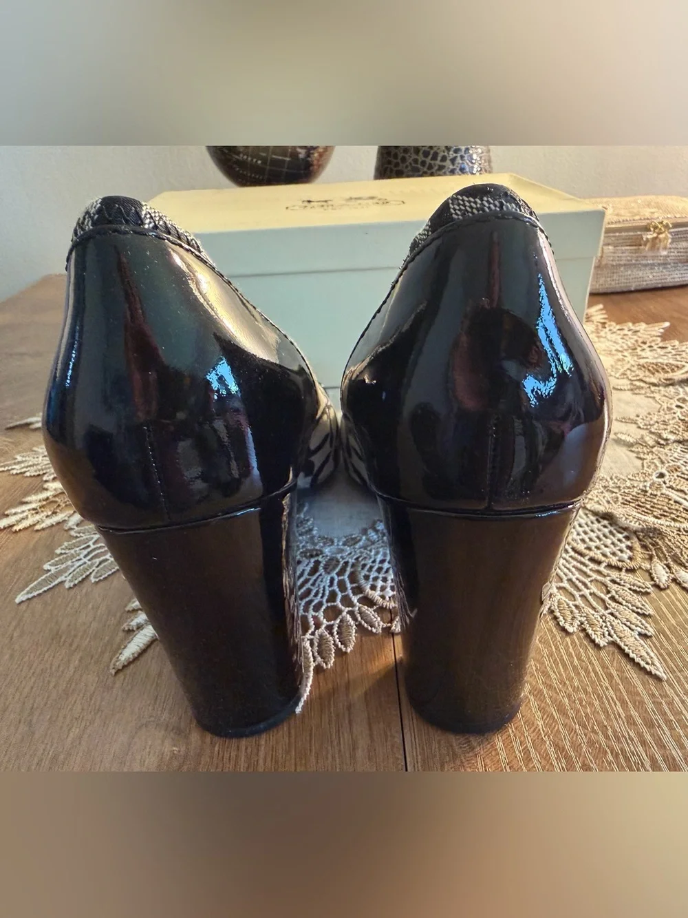 Coach Black and Gray Signature Cap-Toe Heels with Turnlock Accent NWOB 8B